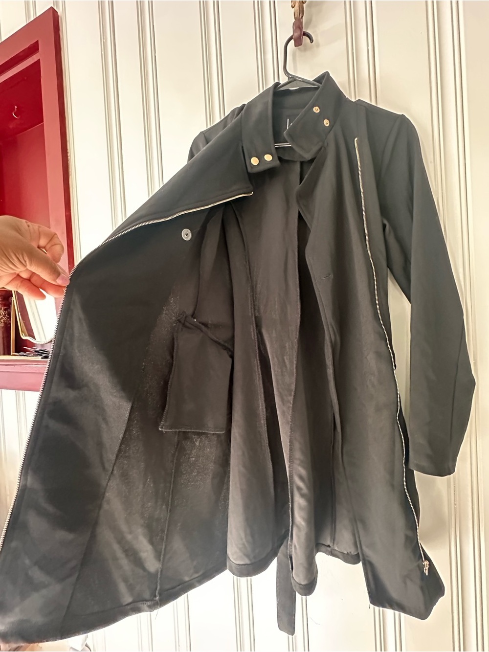Black Zip-Front Longline Blazer Jacket - Picture 6 of 7